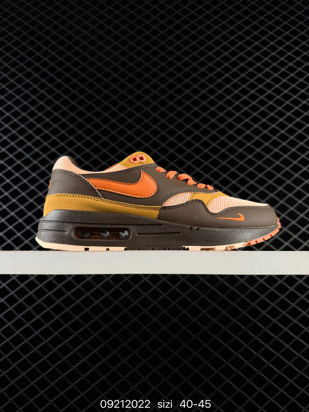 Nike Air Max 1-FZ0628-010